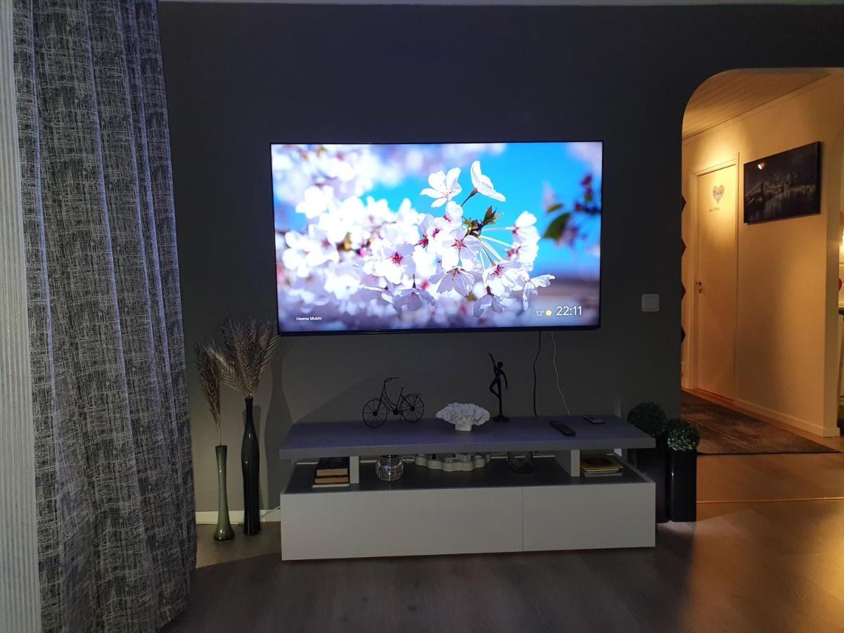 "Klippstigen" Villa For 10 Persons With Massage Chair, Sauna And Billiard Table Hultsfred Zewnętrze zdjęcie